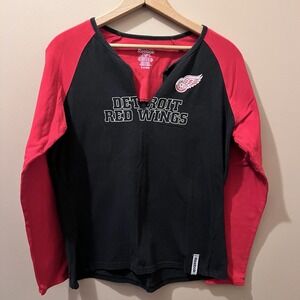 NHL Women's Hockey Detroit Red Wings Long Sleeve T-Shirt Size XL Reebok Vneck